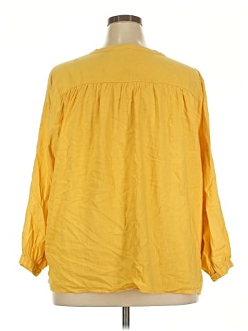Old Navy 3/4 Sleeve Blouse (view 2)