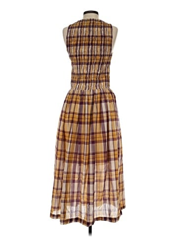 Madewell Smocked Boatneck Maxi Dress in Plaid Seersucker (view 2)