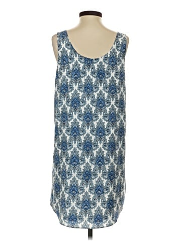 Lila Rose Casual Dress (view 2)