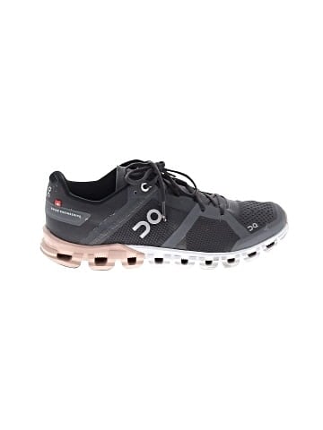 On Cloud Sneakers (view 1)