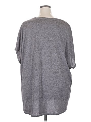 Lane Bryant Short Sleeve T-Shirt (view 2)