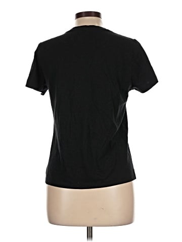 Uniqlo Short Sleeve T-Shirt (view 2)