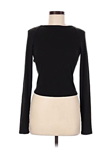 Urban Outfitters Long Sleeve T-Shirt (view 1)