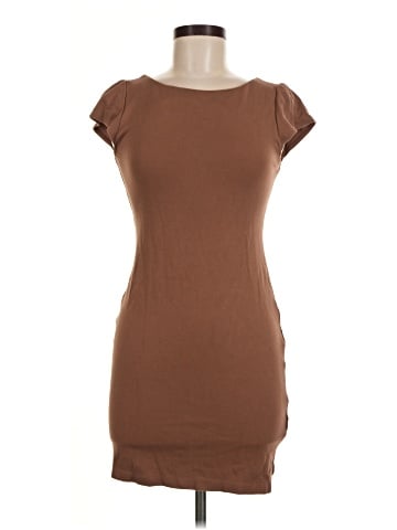 Alice + Olivia Casual Dress (view 1)