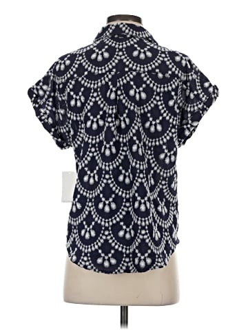 Fig & Flower Short Sleeve Blouse (view 2)