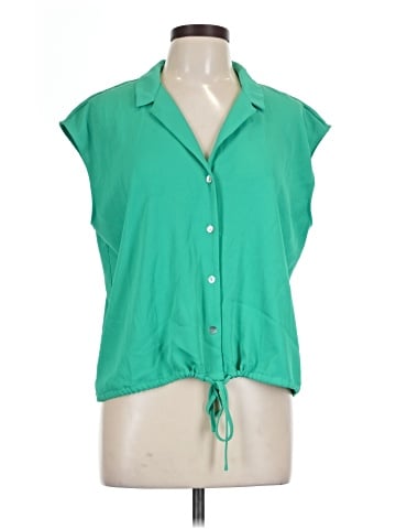 MELLODAY Sleeveless Blouse (view 1)
