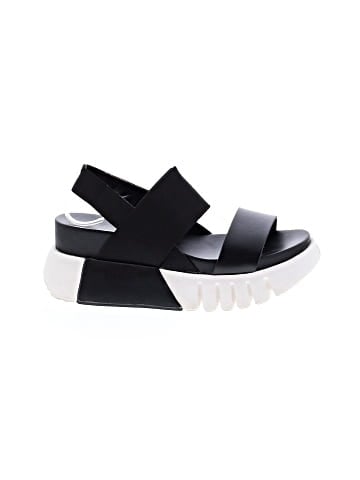 Mia Sandals (view 1)