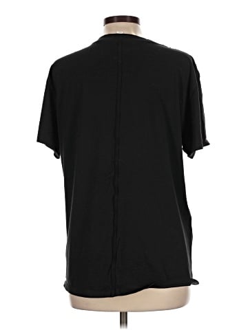 Lululemon Athletica Short Sleeve T-Shirt (view 2)
