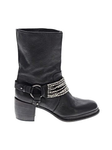 Vera Wang Boots (view 1)