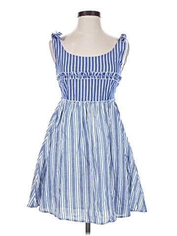 Romeo & Juliet Couture Casual Dress (view 1)