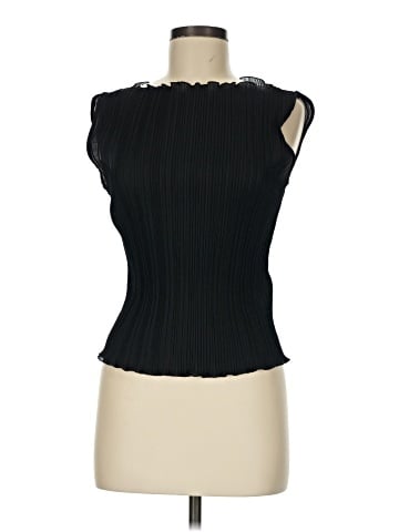 Abercrombie & Fitch Sleeveless T-Shirt (view 1)