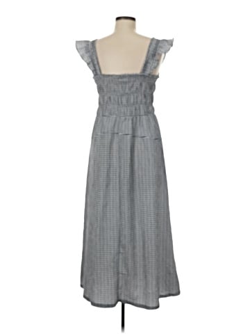 Old Navy Casual Dress (view 2)