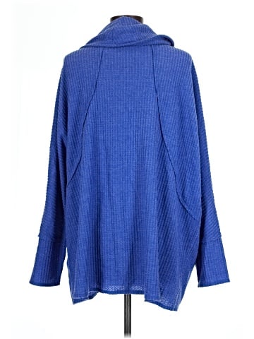 Lularoe Pullover Sweater (view 2)