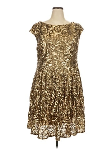 Badgley Mischka Cocktail Dress (view 1)