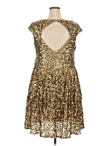 Badgley Mischka Cocktail Dress (view 2)