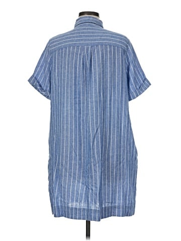 Old Navy Casual Dress (view 2)