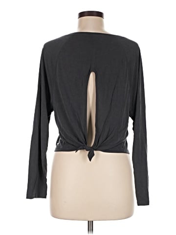 Victoria's Secret 3/4 Sleeve T-Shirt (view 2)