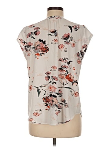 Fun2Fun Sleeveless Blouse (view 2)