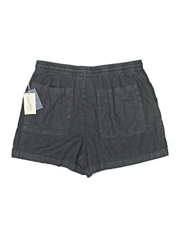 Universal Thread Shorts (view 2)