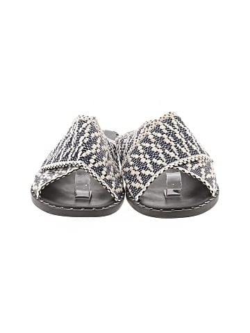 Universal Thread Sandals (view 2)