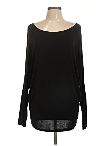 Emma's Closet Long Sleeve T-Shirt (view 1)