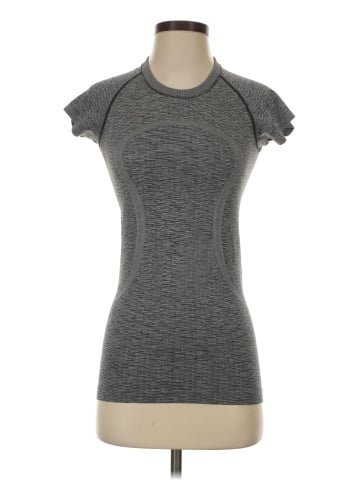 Lululemon Athletica Short Sleeve Turtleneck (view 1)