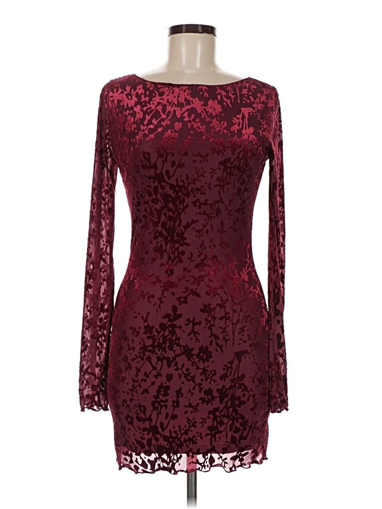 Pre-owned Vici Cocktail Dress In Burgundy