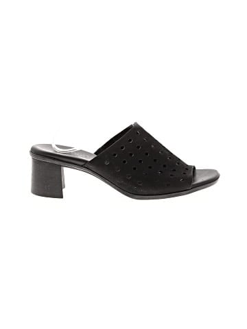 Munro American Sandals (view 1)