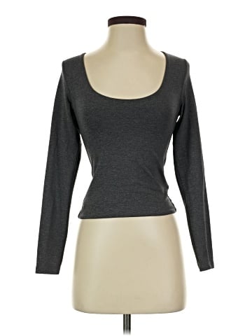 Aritzia 3/4 Sleeve T-Shirt (view 1)