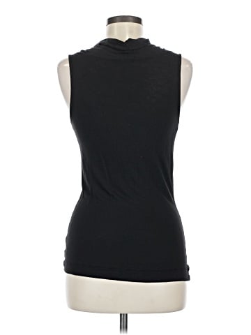 Old Navy Sleeveless Top (view 2)