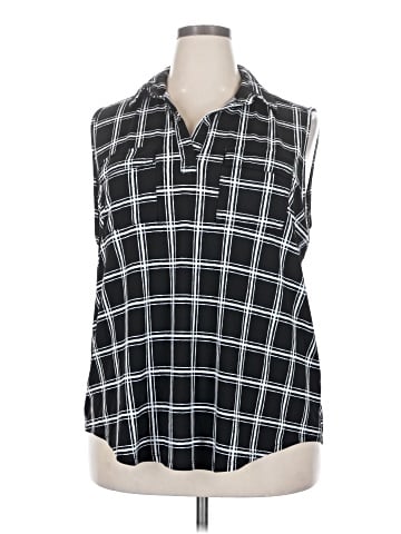Knapp Studio Sleeveless T-Shirt (view 1)