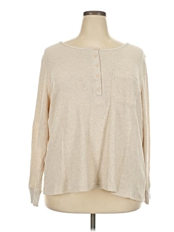 Como Vintage Long Sleeve Henley (view 1)