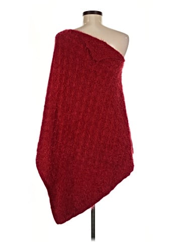 Coco + Carmen Poncho (view 2)