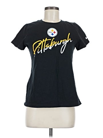 Nike Short Sleeve T-Shirt (view 1)