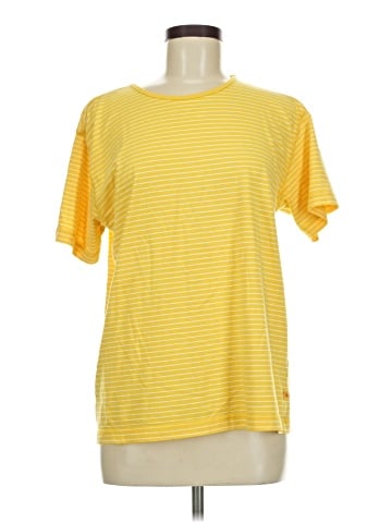 Lizwear by Liz Claiborne Short Sleeve T-Shirt (view 1)