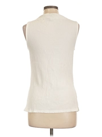 Old Navy Sleeveless Blouse (view 2)