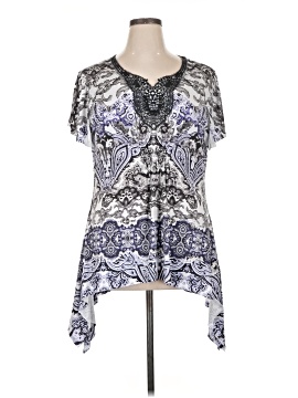 World Unity Short Sleeve Top