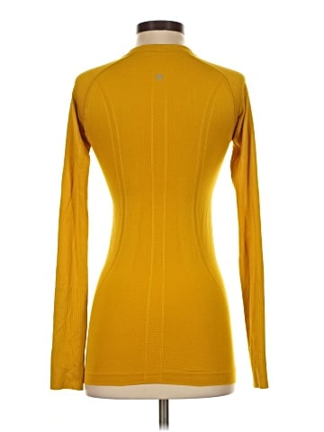 Lululemon Athletica Long Sleeve T-Shirt (view 2)