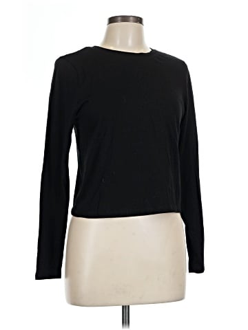 Old Navy Long Sleeve T-Shirt (view 1)