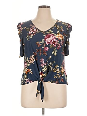 Iz Byer Sleeveless T-Shirt (view 1)