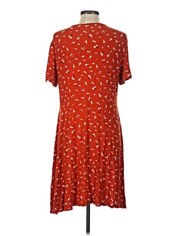 Thyme and Honey Casual Dress (view 2)