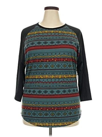 Lularoe 3/4 Sleeve Top (view 1)