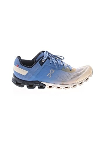 On Cloud Sneakers (view 1)