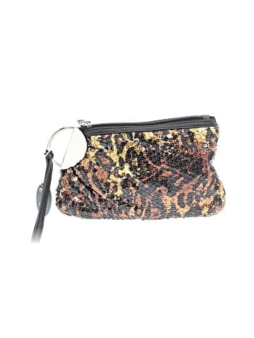 Lulu Wristlet (view 1)