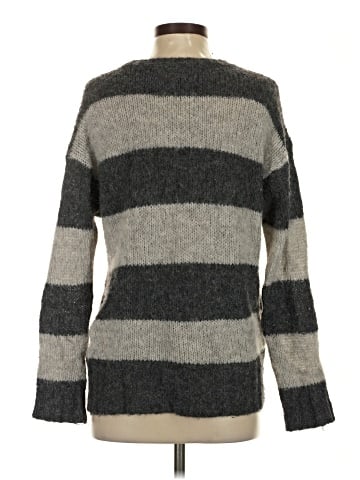 American Eagle Outfitters Pullover Sweater (view 2)