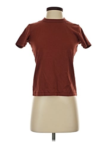 Uniqlo U Short Sleeve Turtleneck (view 1)