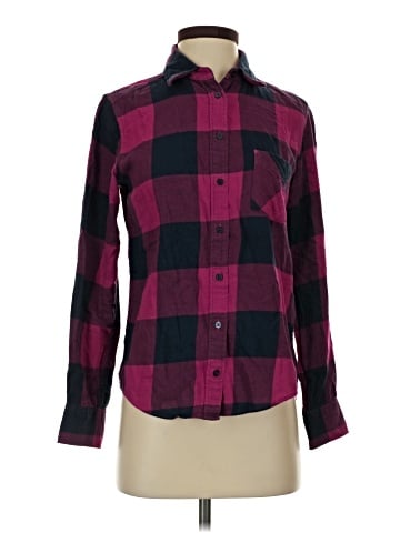 Uniqlo Long Sleeve Button-Down Shirt (view 1)