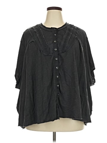 Festi 3/4 Sleeve Blouse (view 1)