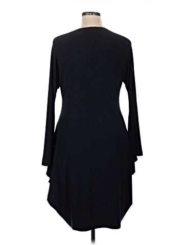 Norma Kamali 3/4 Sleeve T-Shirt (view 2)