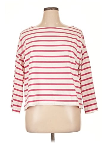 Old Navy 3/4 Sleeve T-Shirt (view 1)